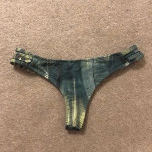 Midori Bikinis bottom